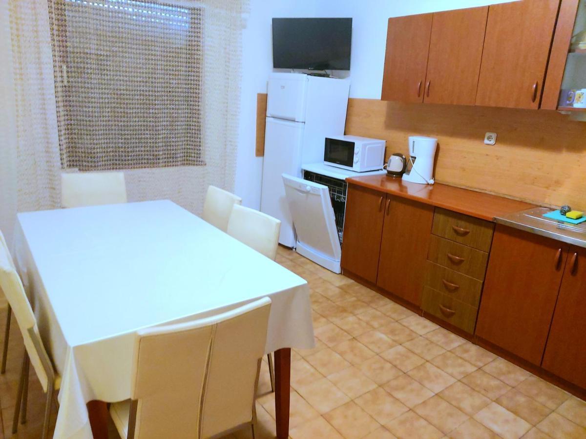 Apartman Arija-Pino ヴォディツェ エクステリア 写真
