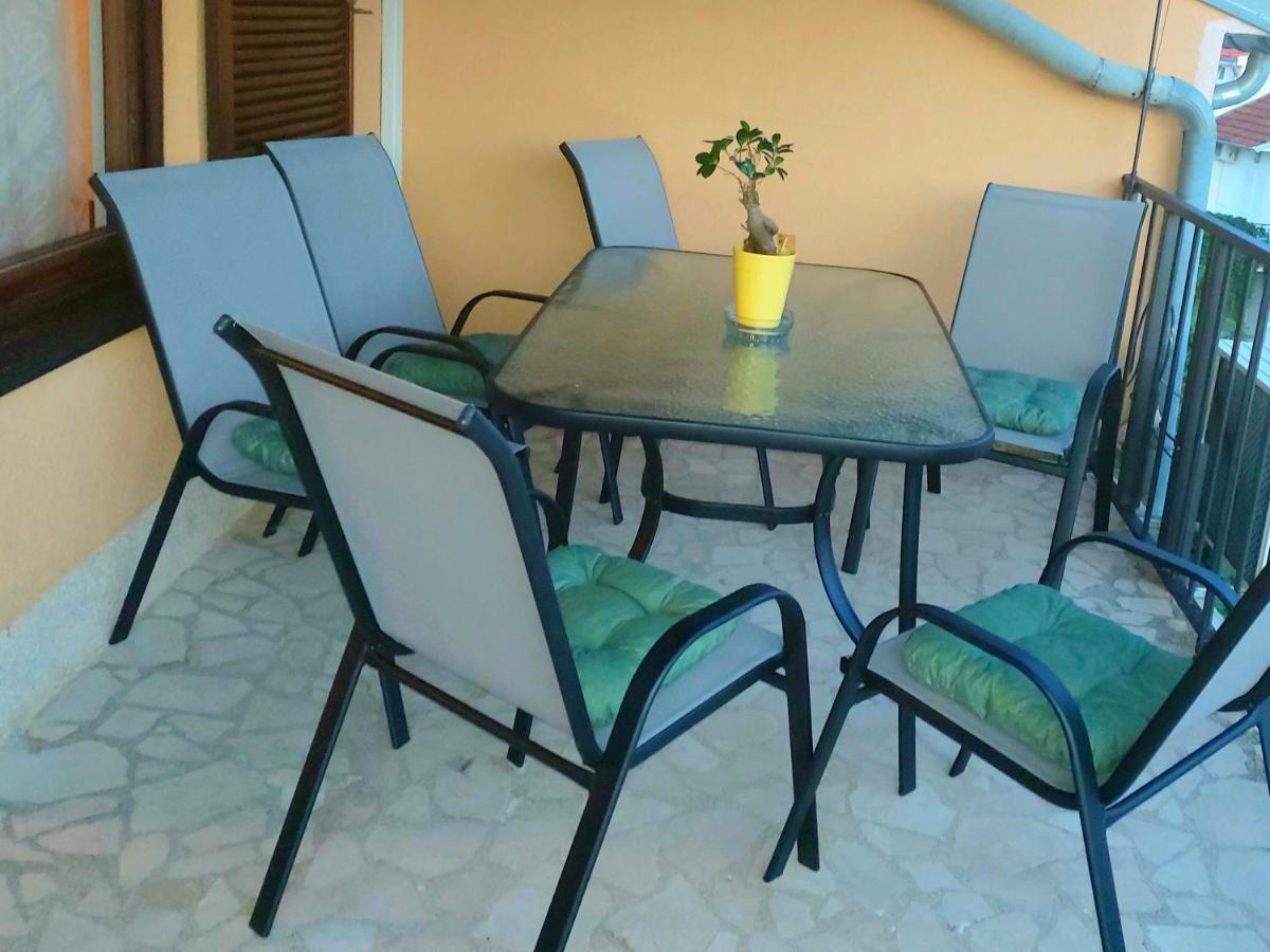 Apartman Arija-Pino ヴォディツェ エクステリア 写真