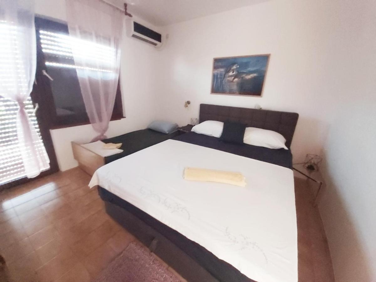 Apartman Arija-Pino ヴォディツェ 部屋 写真
